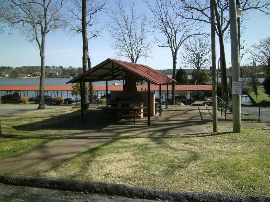 Lakefront 7 Min To Oaklawn & 10 Min To Downtown Str License #A22-0004 Hot Springs Bagian luar foto